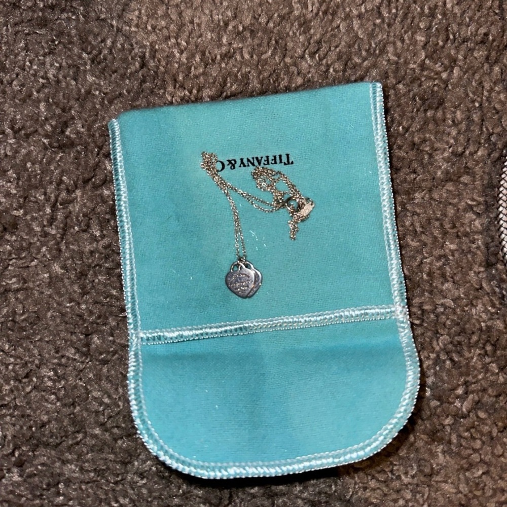 Tiffany & Co. Silver Pendant Necklace with Blue Pouch